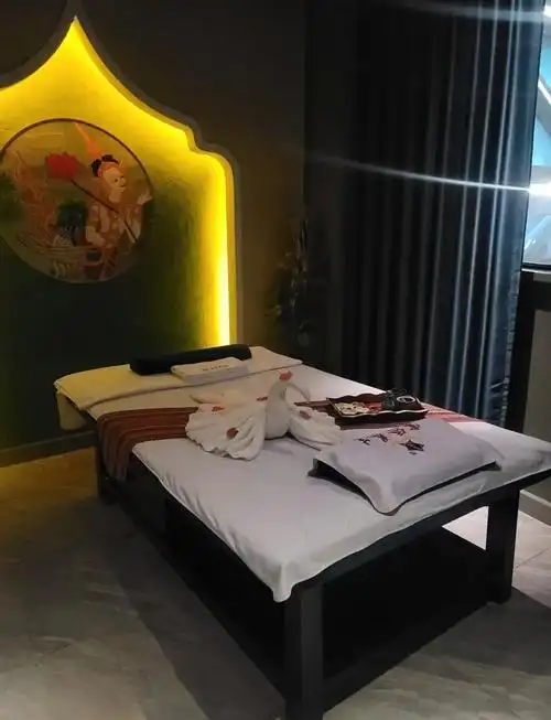 深圳罗湖按摩草本热敷用品展示